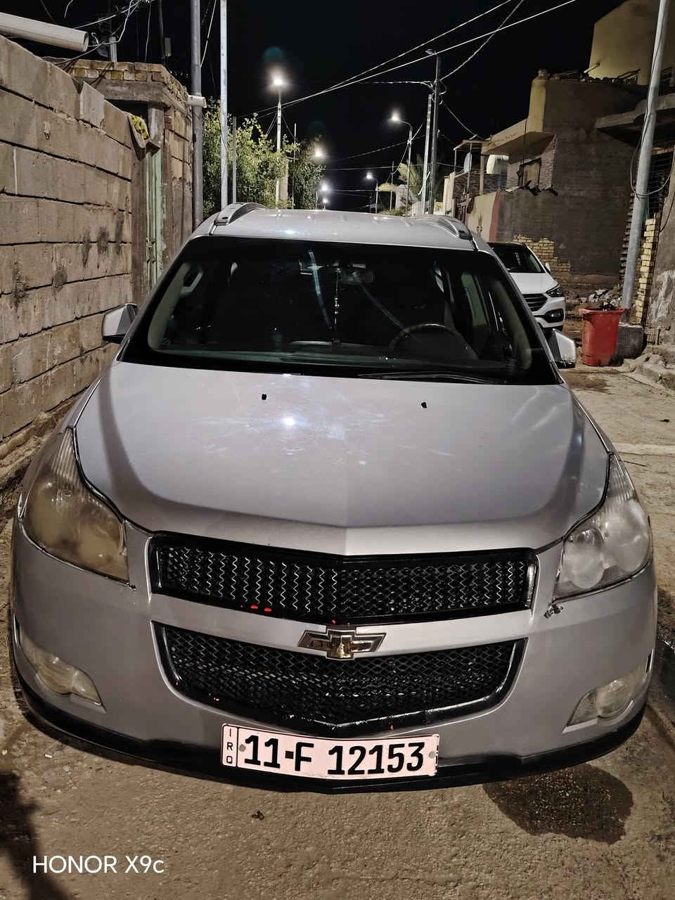 السلام عليكم ورحمة الله وبركاته ✋
من رخصة الادمن المحترم
✨شوفرليت ترافس 2009
✨رقم بغداد دولي سنوية جديده باسمي تحويل ثاني يوم 
✨كير + محرك 3600✈️✈️ جدد جاهزات
✨حداديه من الدعاميه لدعاميه ستوني مجهزه + تايرات جدد + باتري امس شديته
✨تحكمات سترين مثبت سرعه+شاشه اربع سماعات مضخم + سنتر 
✨تدفئه + تبريد قطعتين +منضومه مال تبريد جديد
✨داخل رصاصي مطعم بيجي 
#ملاحظة: السياره بيه ضربه بل جاملغ الخلفي مو قويه كلش ابيع حزام... يرادله السعر مناسب اتصل وبيك خير ودلل 
📍الدوانية قضاء الشامية ناحية الصلاحية  
🖊سيد مهدي الغرابي ***********
