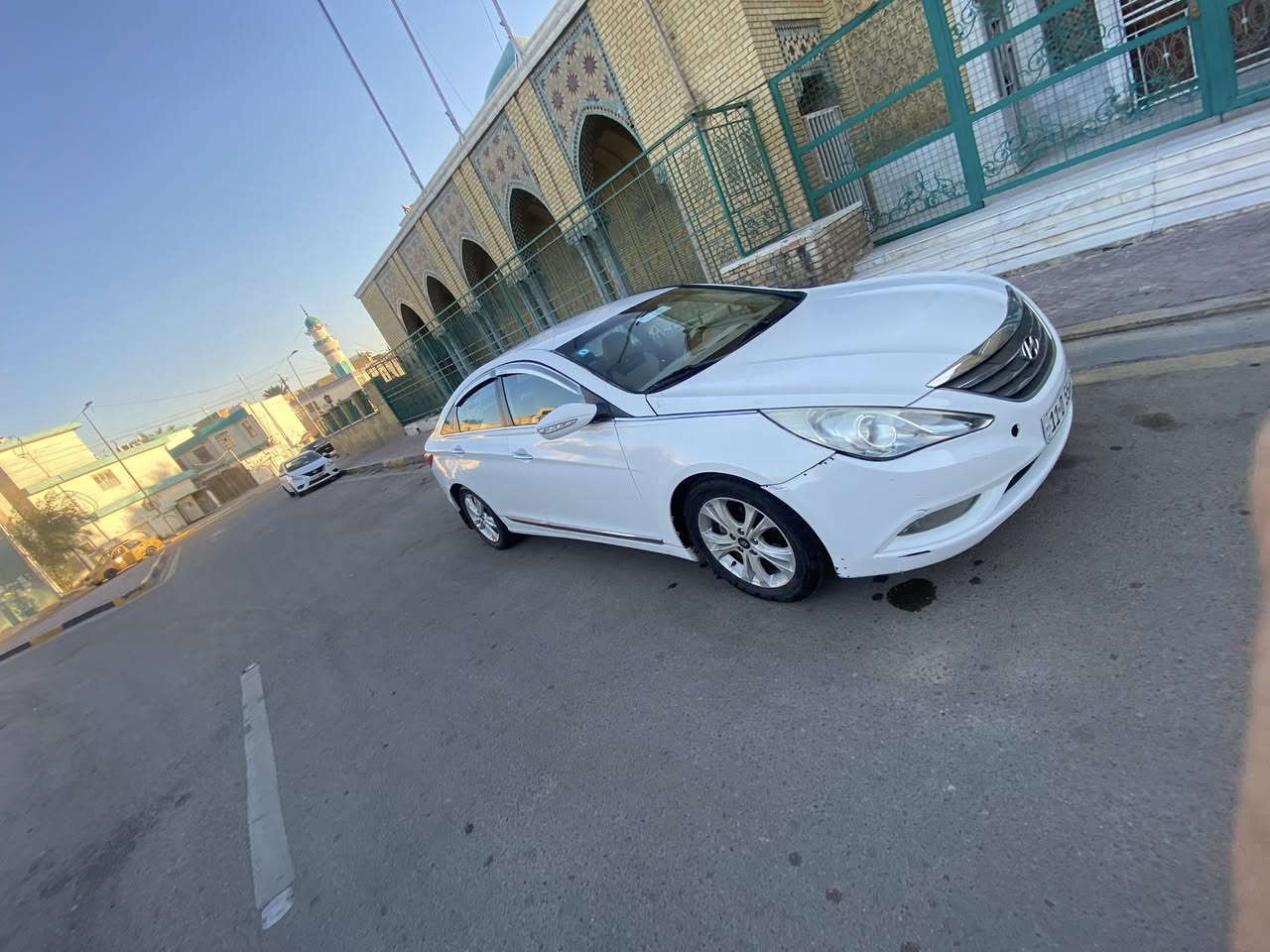 السلام عليكم
للبيع سوناتا خليجي ٢٠١٢ 
محرك ٢٤٠٠ كفاله 
تبريد ثلج حاديه جديد كير كفاله تخم تاير صبغ  حزام حادث جاملغ امامي. 
شاشه كامره 
مكان السياره بغداد الاعظمية 
السعر ١٠٣ 
***********
***********
