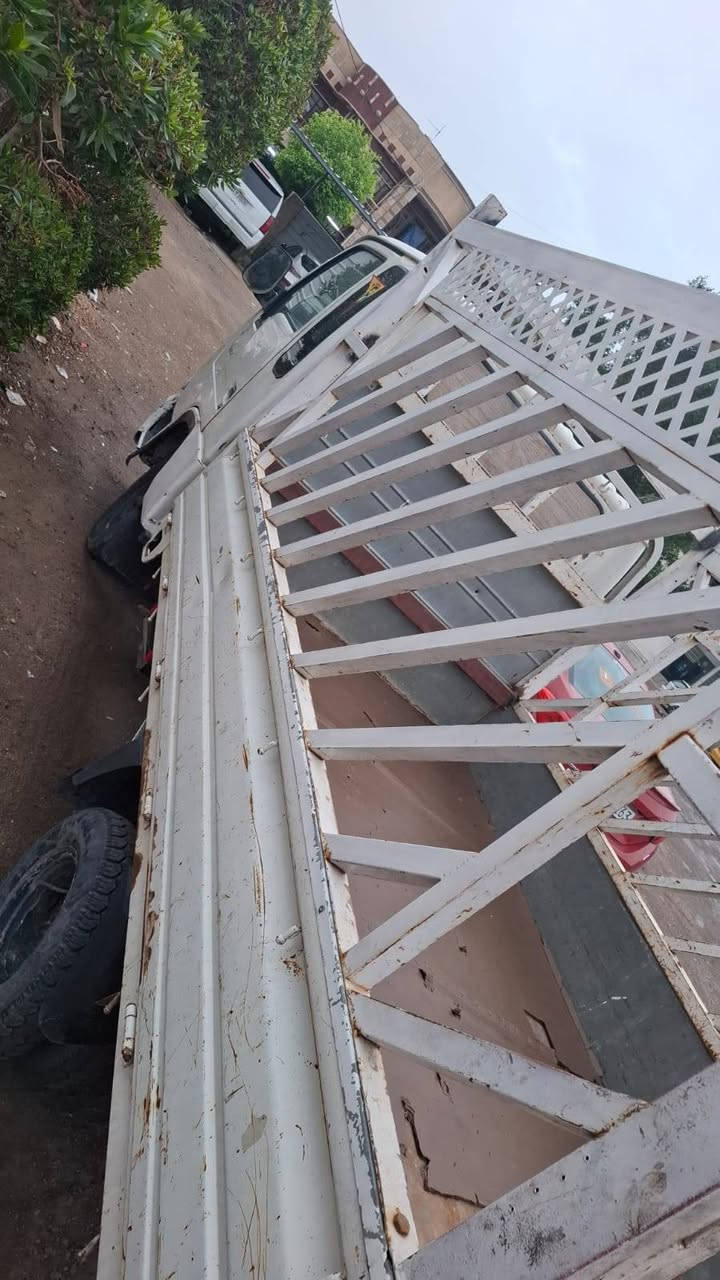 اسلام عليكم كيا سامسونك حمل موديل 96 سبعه جنكال كما موضح بالصورة رقم بغداد الماني السعر 40 وبيه مجال مكاني بغداد الاستفسار الاتصال ***********
