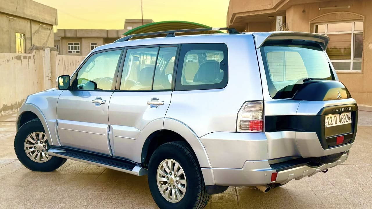 باجيرو رقم شمالي 2015 والنظافة الصور تحجي


**إذا كنت صاحب هذا الإعلان وتريد حذفه لأي سبب، رجاءا أرسل رسالة إلى الدعم الفني**