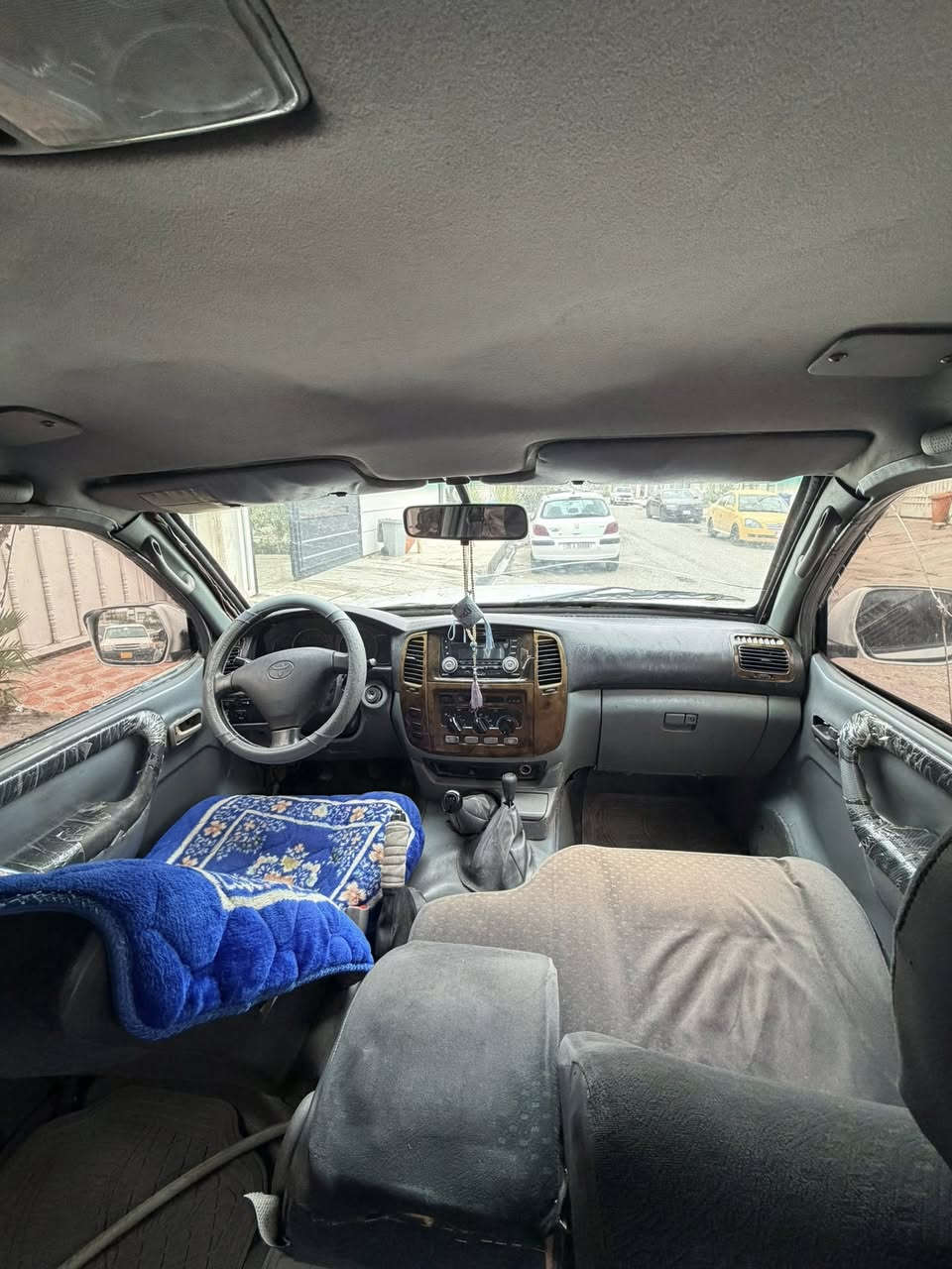 تويتا لانكدكروز مصفحة درع كل عيب مابيها كهربائيات تبريد كله شغال فقط محرك بي صوت للمرواسة فقط مكاني كركوك مرواي فقط حسب القناعة


**إذا كنت صاحب هذا الإعلان وتريد حذفه لأي سبب، رجاءا أرسل رسالة إلى الدعم الفني**