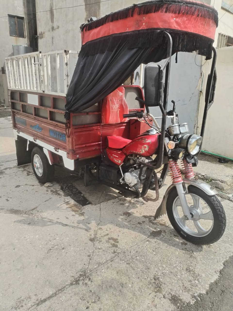 على الخاص السعر هذا رقم التليفون
***********
