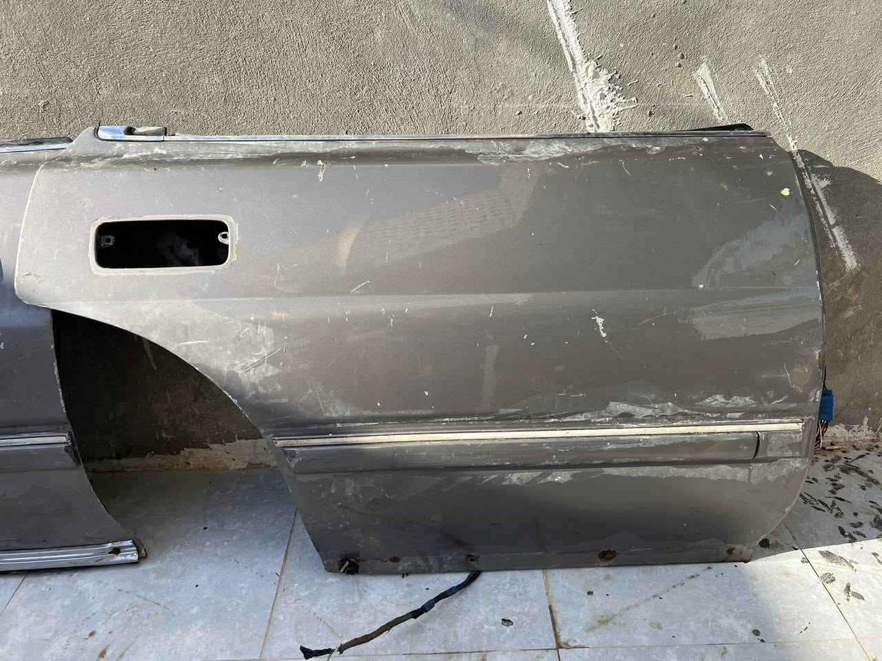 بيبان هارتوب طويل عدد 3 للبيع
نجف لتواصل ***********
