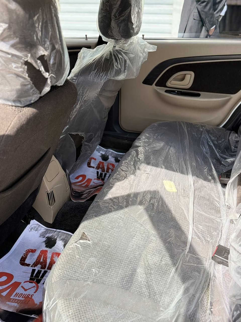 السلام عليكم للبيع بيجو بارص 2025.
كفاله عامه على وضع الشركه ماشيه 8000 
رقم بغداد ب اسمي تحويل مباشر المكان بغداد الامين الثانيه 
*********** لاستفسار بي وات ساب
