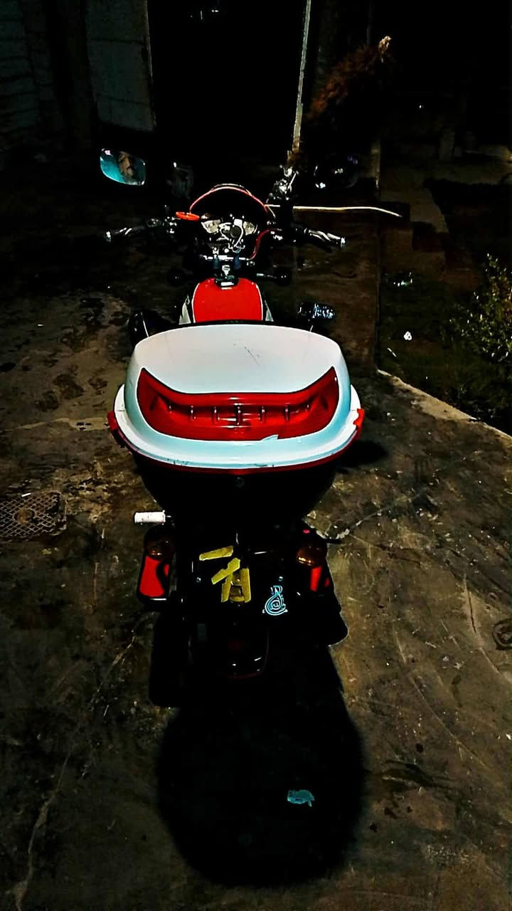 سلام عليكم كدام عينك جديد مكفول من كلشي سعر ١٨٠٠ بيها مجال لطيبين مال جناي ما مشتغل بيها دلفري ماكني بغداد رقمي واتساب *********** بيكم خير ودلل
