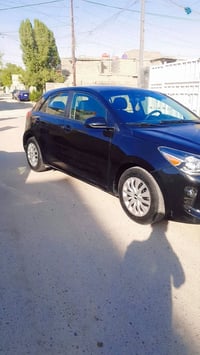 للبيع أو المراوس حسب القناعة  كيا ريو 2020 فئة ال S تجي نص فول تحكمات ...