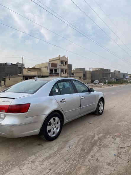 السلام عليكم 
4 سلندر محرك 2400 
حادثها چاملغ يسره 
وحادثها بالعراق باب الصدر مبدل 
السياره حلوه تبريد ثلج تخم تاير جاهزه السياره 
مكان السياره الدوره بيع مستعجل
السعر 94 ورقه وبيها مجال قليل
***********
