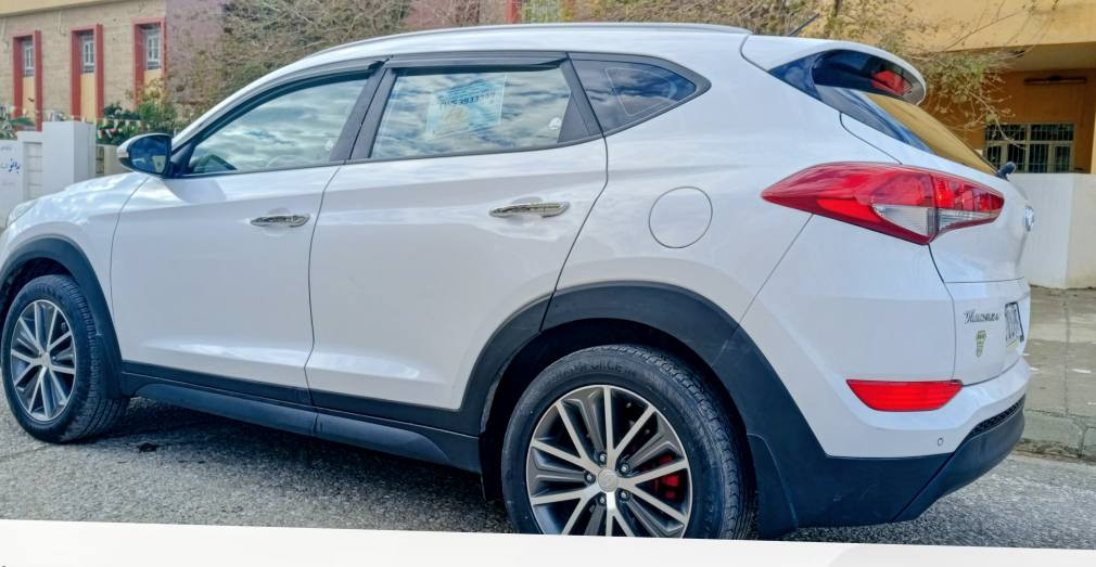 تكسون ٢٠١٨ بێ سبوخ گیر و مەکینە بەشەرت بەناوی خۆمە سەنەوی تازەیە کۆری خەلیجی نرخی ١٨٥ معاملە هی مالەوەیە زۆر پوختە 
***********واتساپ
*********** كويسينجاك, أربيل
