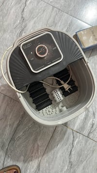 للبيع • كراسي • ديكور