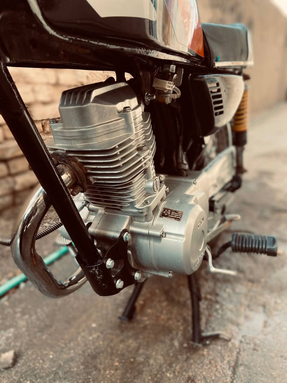 سلام عليكم دراجه ادوات مكينه شهاب مكينه مفتوحه مره وحده  مرتبه وشلعه تخبل دراجه ما عوزها شي المكان بصره ابو الخصيب السعر 525 بيه مجال


**إذا كنت صاحب هذا الإعلان وتريد حذفه لأي سبب، رجاءا أرسل رسالة إلى الدعم الفني**