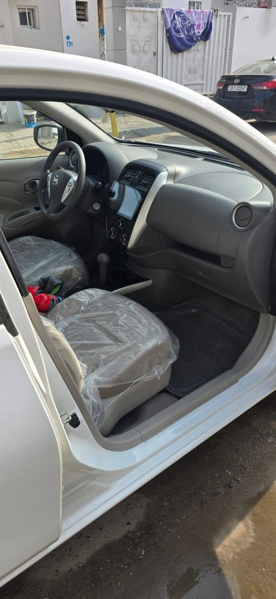 تحيه طيبه السلام عليكم ورحمة
سني ٢٠٢٥ 
1500 
شاشه كامره 
تحكم شاشه 
حساس خلفي 
تبريد أمامي خلفي 
اشاير بلمري 
سويج 
دبل ابرياك 
جام كهرباء 
ويل كبات شركه 
ماشيه ١٤  ألف 
مكفوله كفاله عامه 
رقم اربيل شرط تحويل 
124 ورقه 
الاتصال
***********
