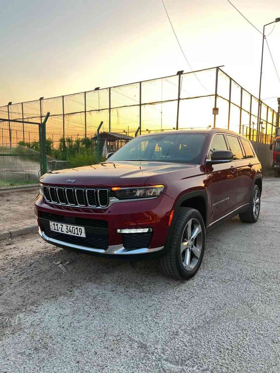 جيب 2021 وارد امريكي 
حادثها جاملغين وبنيد وباب 4 قطع صبغ
حجم محرك 3600 ….6 سلندر
بصمة تشغيل وابواب
رادار نقطة عمياء 
تحديد مسار توقف ذاتي
شفتات بالستيرن
7 راكب كشن وسط منفصل ملكي
كشن كهرباء
3 قطع تبريد
شاشة وكامرة دواره
لايت وكشاف لايت LED زينون
شاشة ديجيتال 
مكاني بغداد بلديات
السعر / 208 ورقة
‭0772 223 2876‬
