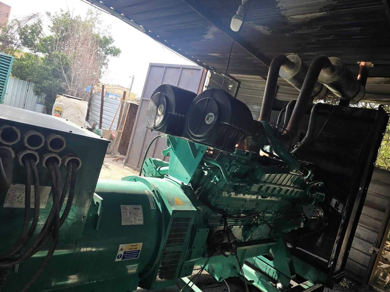 السلام عليكم مولده كمنز 5ونص ١٢ دبل سوبر التوليد ٦٠٠كيفي المولده ستندر على الحمل والشرط النجف حي ابوطالب للتصال ***********
