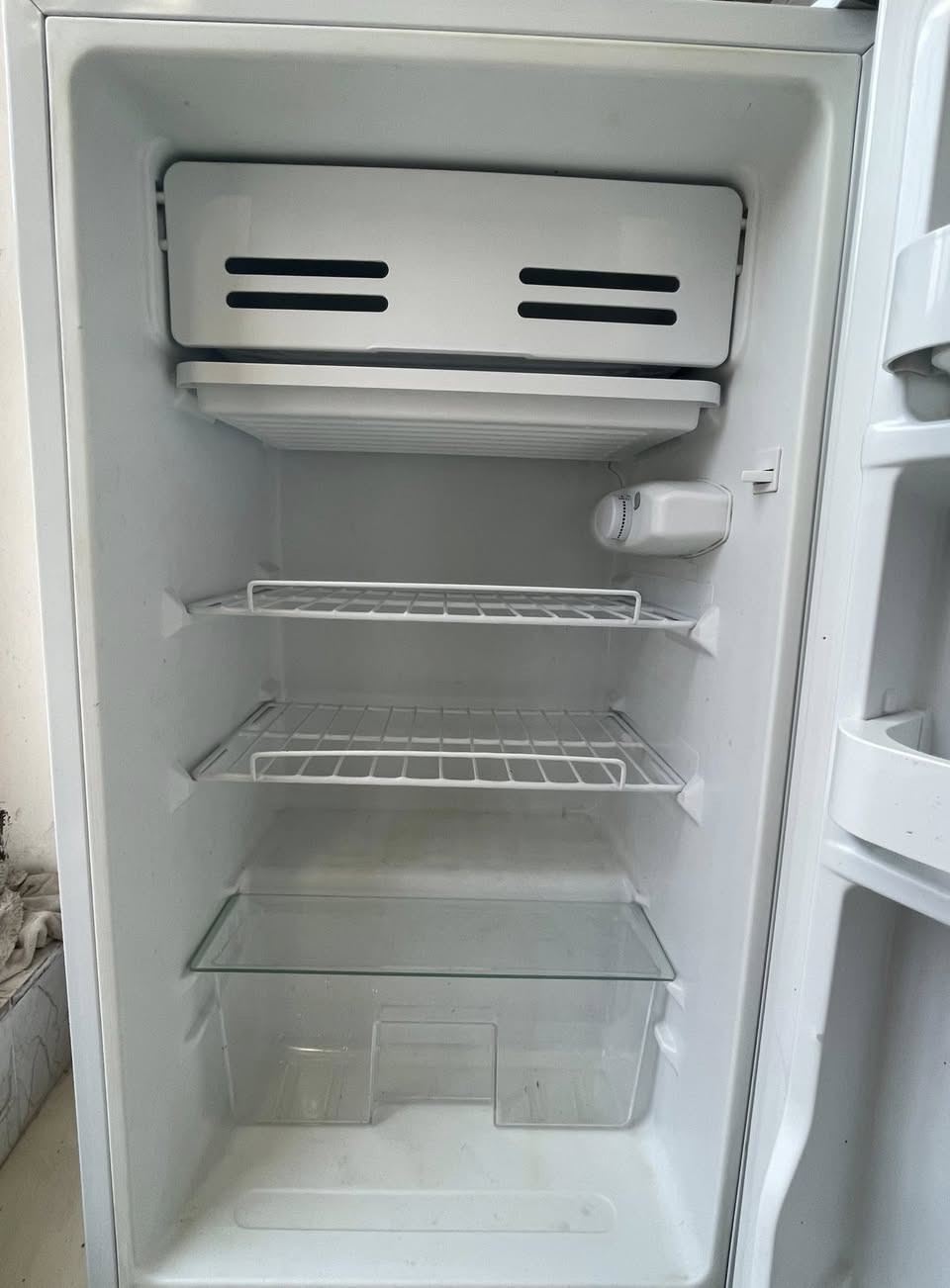 السلام عليكم / ثلاجة للبيع اخو الجديد
الوسط / 120 
الصغيره / 100


**إذا كنت صاحب هذا الإعلان وتريد حذفه لأي سبب، رجاءا أرسل رسالة إلى الدعم الفني**