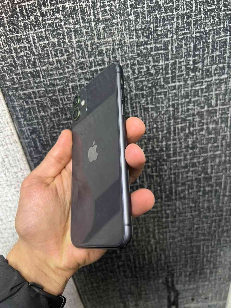 ايفون ١١ للبيع 
بطارية 72%
ذاكرة 256G
الجهاز نظيف فقط مبدل شاشه اصليه
السعر 280
مكاني بغداد 
*********** بغداد, العراق

