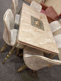 ميز طعام • نضيف • بغداد الأطباء