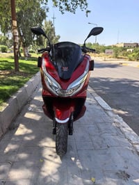 PCX • دراجة نارية • PCX 150 • سكوتر PCX • هوندا PCX • دراجة 150 سي سي ...