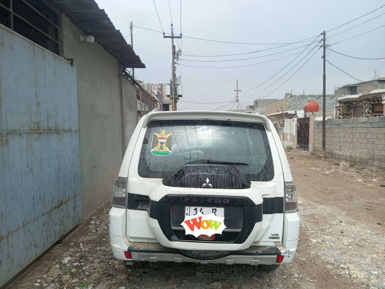 بيع مستعجل سعر جدأ مناسب
السلام عليكم 
باجيرو موديل 12 
محرك 3500 
سياره بيهه ثلاث قطع بابين وجاملغ 
سبعه راكب ثلاث قطع تبريد 
فول مواصفات عده الفتحه 
سياره بسمي رقم نكليزي مشروع وطني هزه جديده 
مكاني واسط
***********
