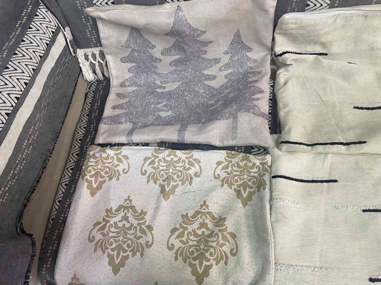 للبيع


**إذا كنت صاحب هذا الإعلان وتريد حذفه لأي سبب، رجاءا أرسل رسالة إلى الدعم الفني**