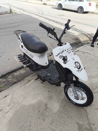 للبيع ماطور نحله9زروف حربي شلعه ومعدل نار السعر 250الشراي على رقم07764...