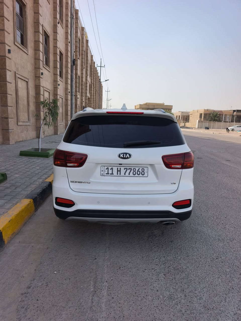 سيارة سورنتو 2020 خليجي للبيع
رقم أنگليزي بغداد بأسمي 
 تاريخ انتهاء السنويه 2031 
تحويل ثاني يوم
7 راكب كشنات جلد الكشنات الاماميه كهرباء 
اشاره ترحيب في المري +المري شفط
حساس امامي و حساس خلفي
3 قطع تبريد
 اربعه انظمه قيادة smart , Eco , sport , comfort 
كلمه سورنتو في الدواسه بردات بلاديه 
تحكم ستيرن مثبت سرعه الصندوق كهرباء 
كاميرا خلفيه ويل كب نيكل 
بصمه تشغيل و بصمه ابواب 
حجم المحرك 6 سلندر    
 السعر      $24500
***********
