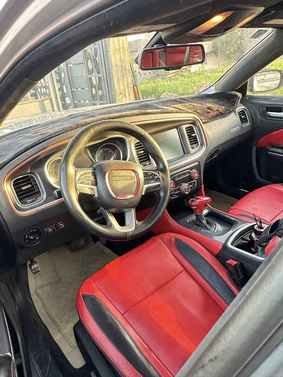 سعره 165 وبيه مجال حك الجيه
يا الله سلام
 عليكم للبيع جاجر موديل ١٦اصل رقم بغداد نكليزي بسمي شخصيا حادثه جاملغ وباب من امريكا  مكاني ديوانيه ***********  مكلف بالنشر
