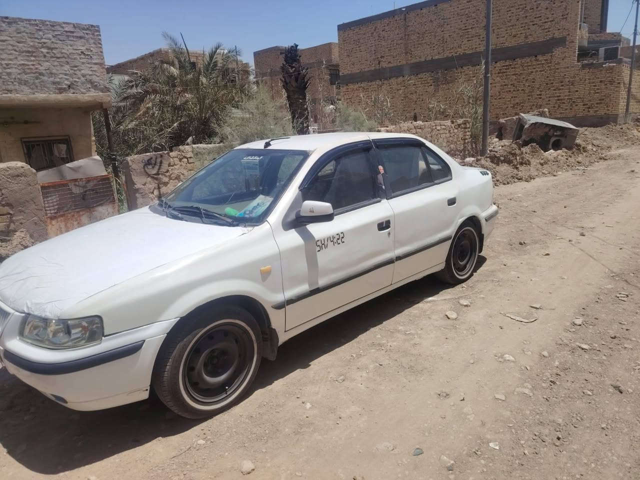 سمند 2011 رقم انكليزي  كربلاء تخم تاير باتري جديد مكينه وكير خير من الله منضومه تبريد كامله بس مارابطه ترايك وين ماتريد  مكانه في الديوانيه  فقط راعيه ما واصله  ***********
