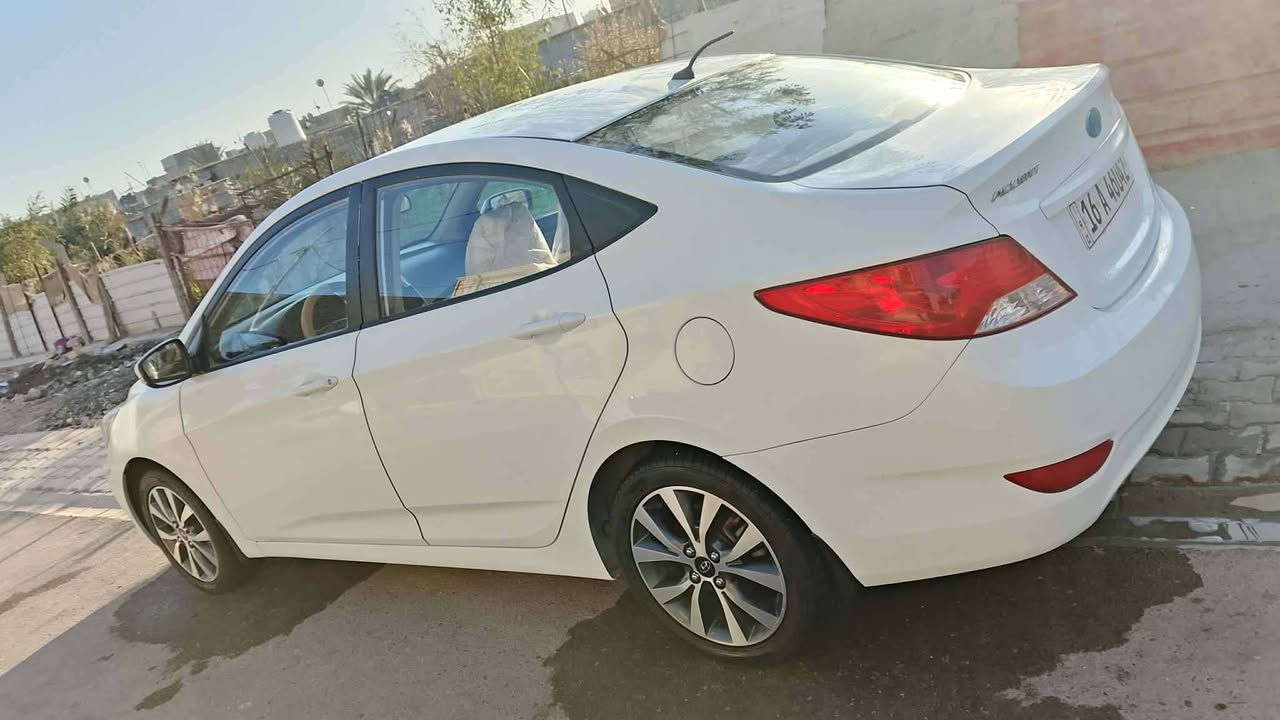 السلام عليكم 
اكسنت موديل ٢٠١٦ رقم انكليزي. 
كفالة عامة .. باسمي.... سنوية لل ٢٠٣٠
غرامات مصفرة.... هزة جديدة... 
تخم تاير .... حدادية ... جديد... بلادي وضع الشركي
محرك ١٤٠٠ 
سعرهه ٩٦ ... بيهه مجال.


**إذا كنت صاحب هذا الإعلان وتريد حذفه لأي سبب، رجاءا أرسل رسالة إلى الدعم الفني**