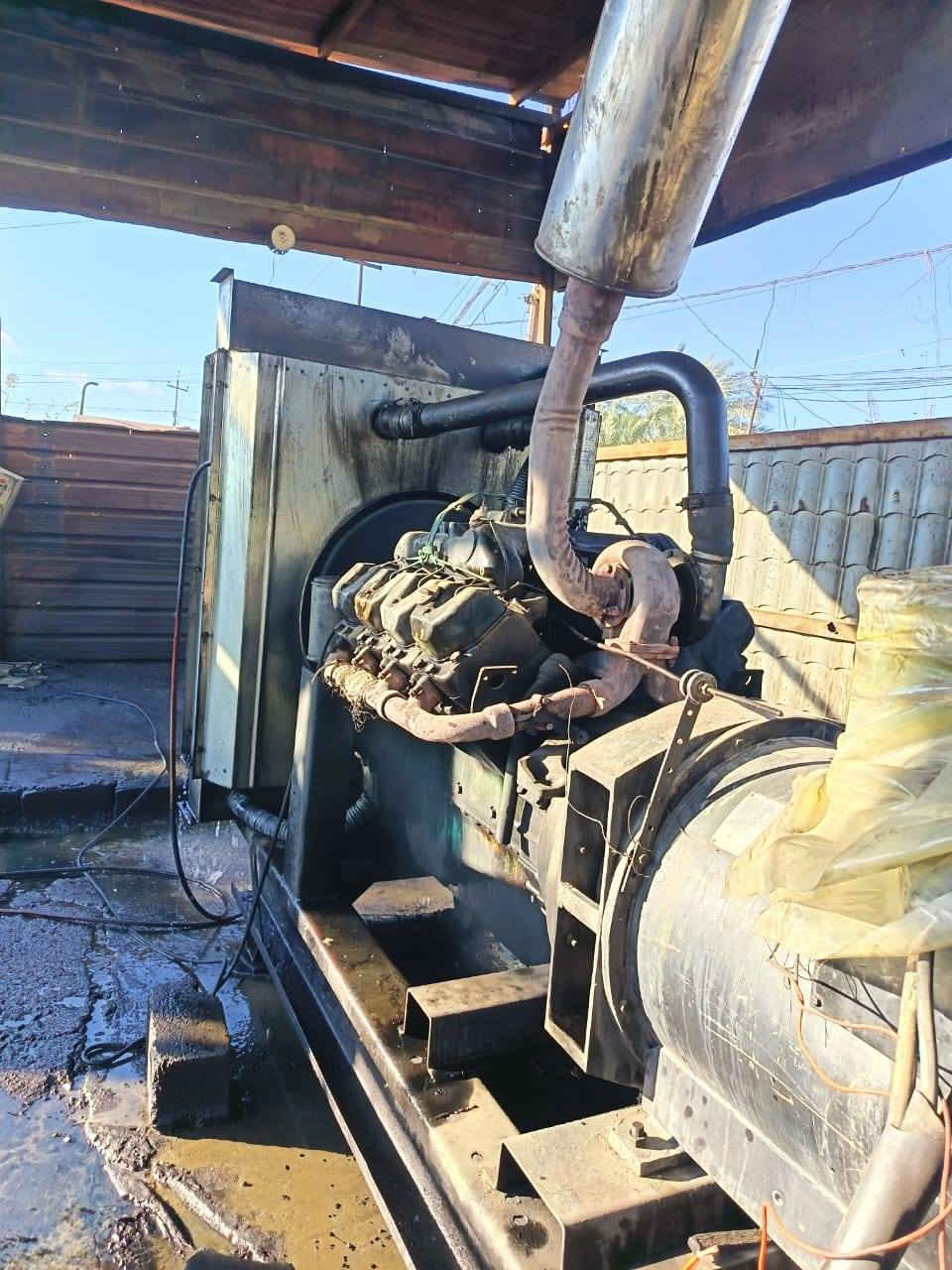 سلام عليكم اخوان مكلف بلنشر موقع كامل للبيع بغداد منطقت الإصلاح  الحمل الكلي 900امبير عدد المكاين 2 سكانيا 143/06والمكينة الثانية DSدي اس اثنينهن تجفيت جديد  الأرض تابعة للدولة لايجار ولاضريبة 15امبير مجاني فقط الموقع عوزة ترتيب وكلشي بسعرة السعر المطلوب 6شدات وقابل للتفاوض رقم صاحب المولد***********
