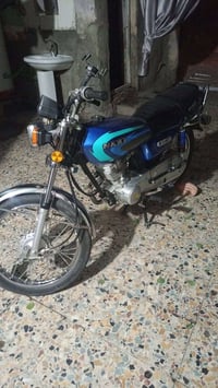 دراجه البيع ربعه كير سعره 550وبيه مجال مدينة الصدر رقمي 07733187256