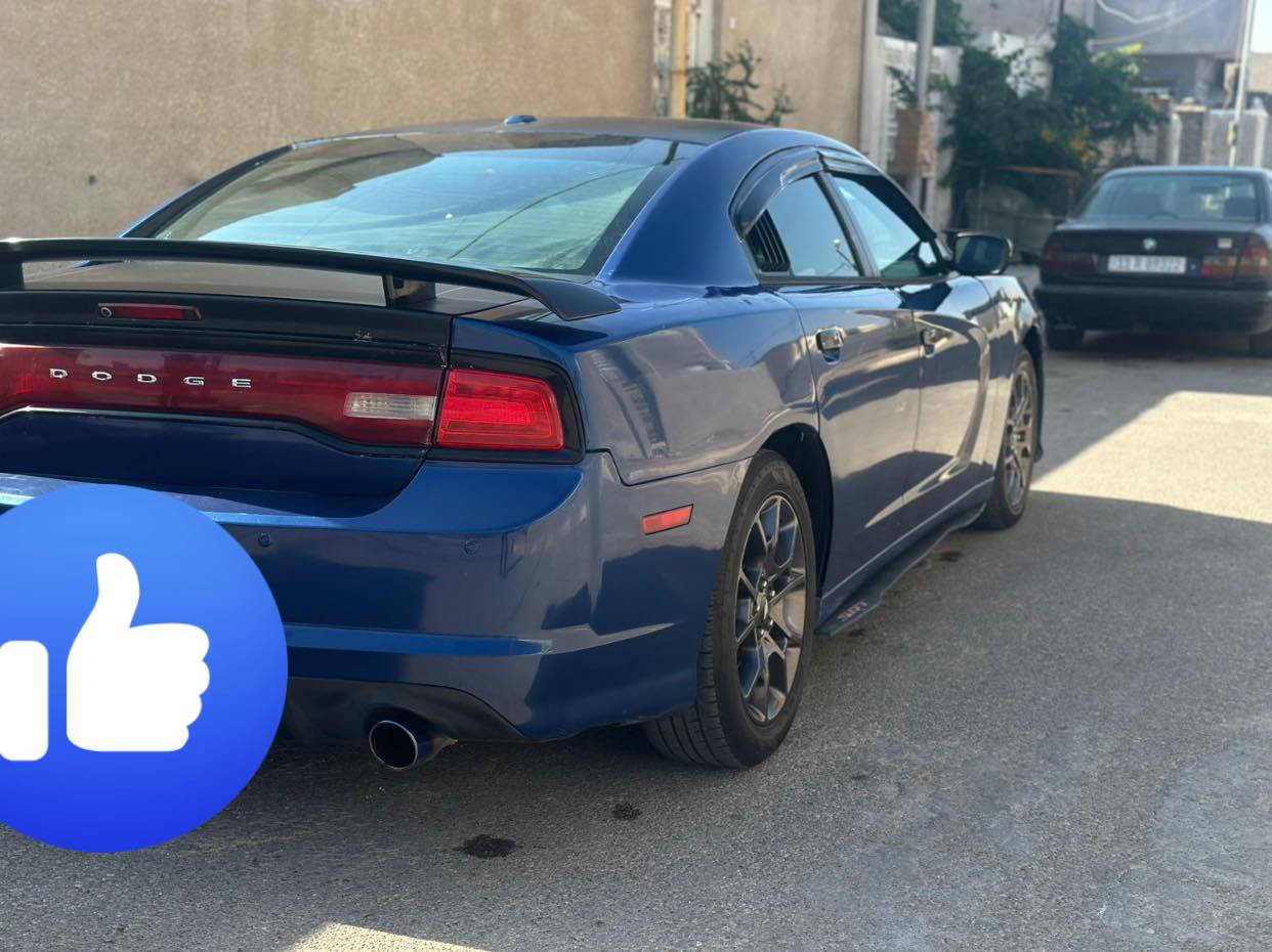 السلام عليكم 
  جاجر 13 
بسمي 
رقم بغداد  
مكينه جديده 
صدر مامي جديد 
شاشه جبيره 
كير طياره
مصبوغه عام جانت سوده بسنويه ازرق 
 
عدي صوره قبل لاتنصبغ  تراه كلش حلو 
سعر 120بيه مجال مكان واسط  

 واتساب ***********خاص مفتوحات 
اي ستفسار بالخدمه
