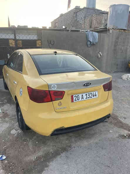 السلام عليكم كيه فورتي 2010 حادثه جاملغ امامي الغد شوي منه رقم ديالى مصفره بيع او مراوس بستاركس 2007 سعره 77 رقم *********** مكان سياره بغداد
