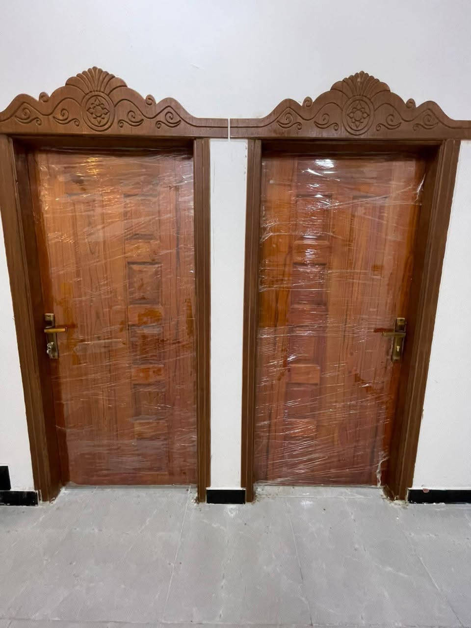 أسلام عليكم ورحمة الله وبركاته 🌹
اللاستفسار📲 ***********

دارين سكن للبيع 🏭
ماشاءلله عل ترتيب ونزاكه
مساحة كل بيت 100 مربع م
تريد واحد تريد 2
نوع العقار طابو زراعي
بأسم عراقي سند 25

لبيت لأول ركن على شارعين
ولبيت ثاني على شارع 10م
كافت لخدمات متوفره

كل بيت يحتوي
⬇️
دوانيه
وصاله
وغرف نوم 2
مطبخ
صحيات خارجي وداخلي

العنوان ابولخصيب
كوت ثويني غرب مدارس كوت ثويني الاهليه 

بيوت فارغات وجاهزات للسكن

تستلم بيتك عد لمكاتبه

تريد بيت أو تريد ثنين

سعر كل بيت 62 مليون وبي مجال
اللاستفسار 📲 *********** البصرة, العراق
