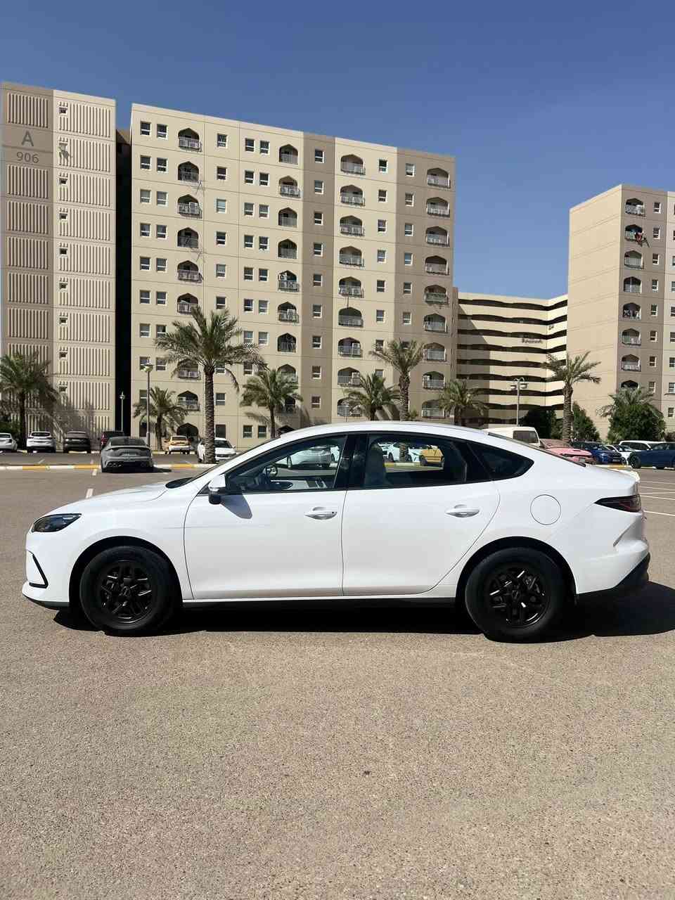 سلام عليكم بيوايدي
سيل 5     /2025سياره جديده ماشيه 9000
بيها طخه مال تحميل بل جنطه بصيطه سياره تحويل ثاني يوم سعر 19مليون عنوان بغداد بسمايه
***********
