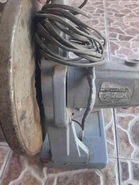 ٢ كتر هيتاشي شرط الشغل بلاديه  مكان كركوك  *********** السعر ٢٢٥
