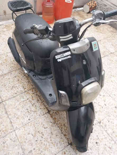 السلام عليكم للبيع ماكس بوليس  
ومكينه مكفوله  كابريتر بلادي  اوراق كامله كله مختمه السعر ٤٥٠ والمكان بغداد البلديات وهذا  *********** 
خاص ما جاوب
