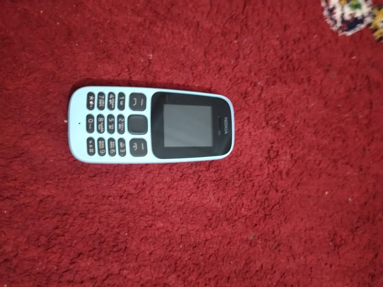 جهازين الاسود نوكية يكنك وكامرة
والازرك صرصر الواحد ب17 ثنينهن ب30
شغالات ونضيفات مكاني نجف عسكري كبل
***********
