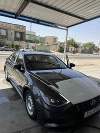 سونتا ٢٢وارد كوري بانزين اصل حادثها قطعتين  جاملغ وباب ١٤٧سعر 07883323...