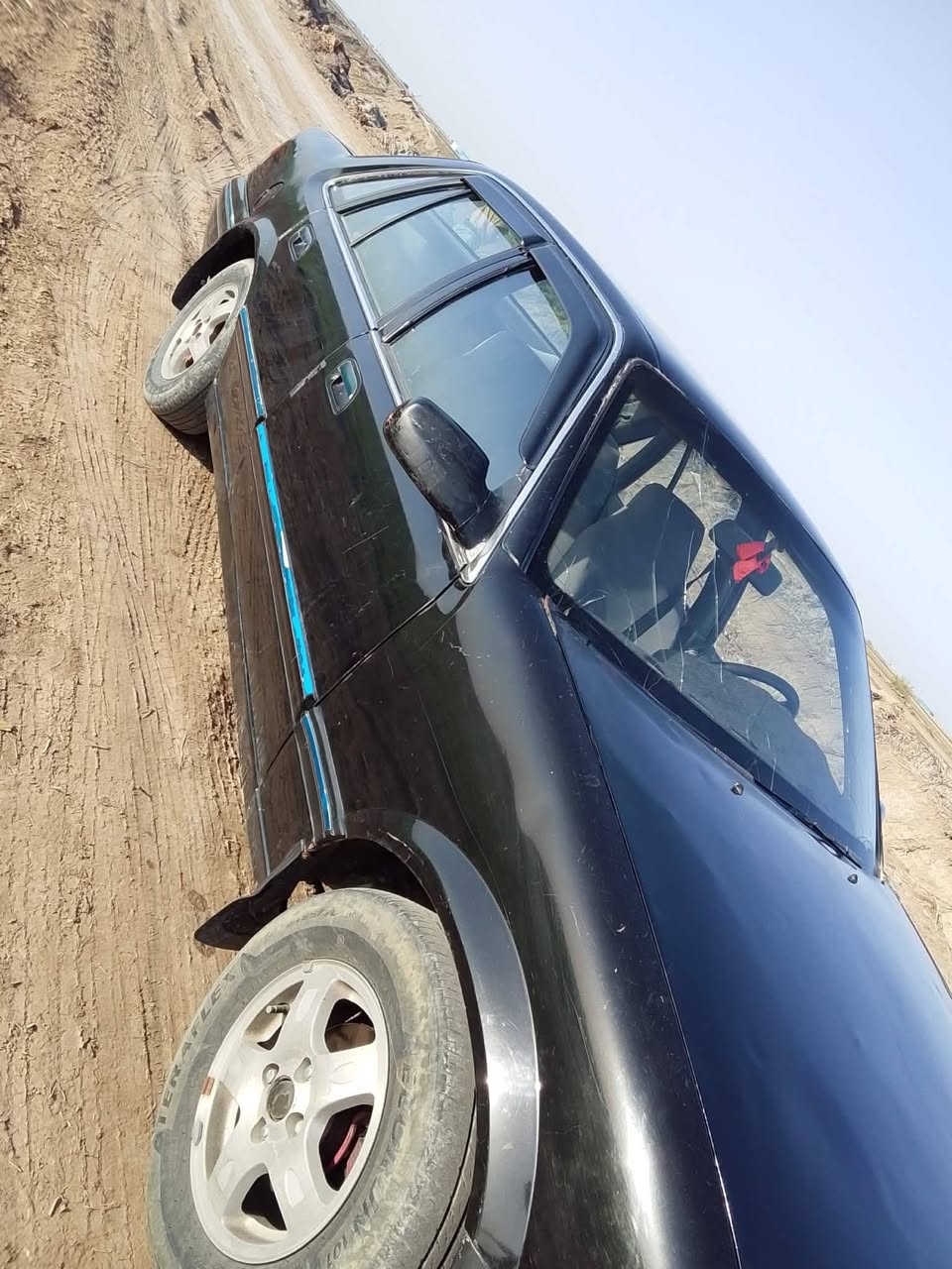 السلام عليكم سياره للبيع السعر 30 وبيها مجال سياره خير من الله دك واستفسر على هذه الرقم***********
