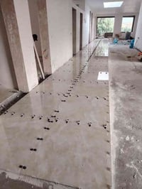 خلفه سيراميك وبورسلين ومرمر مصري شغال دراجة اولى بالليزر مفرغ حاليان ب...