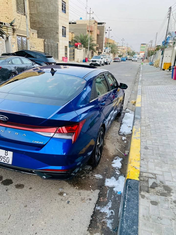 السلام عليكم ههونداي النترا limited 

فووووول للاخير 
لد امامي خلفي 
كشن جلد كهرباء تدفى تبريد كشن 
لد بلدشبول 
رادارات 360
لايت 3 عدسات  
لد خلفي مسطره 
موصفات للمتدد
حادثه سرقه جاملغ والبنيد بس خسفه ومصلح 
والباقي كفاله 
شاصي لغد كير مكينه كفااااله وين ما عريد تفحص افحص 
بدون يربالك مكينه 2000
السعر 163 وبي مجال
رقم بصره حره تحويل 
***********
