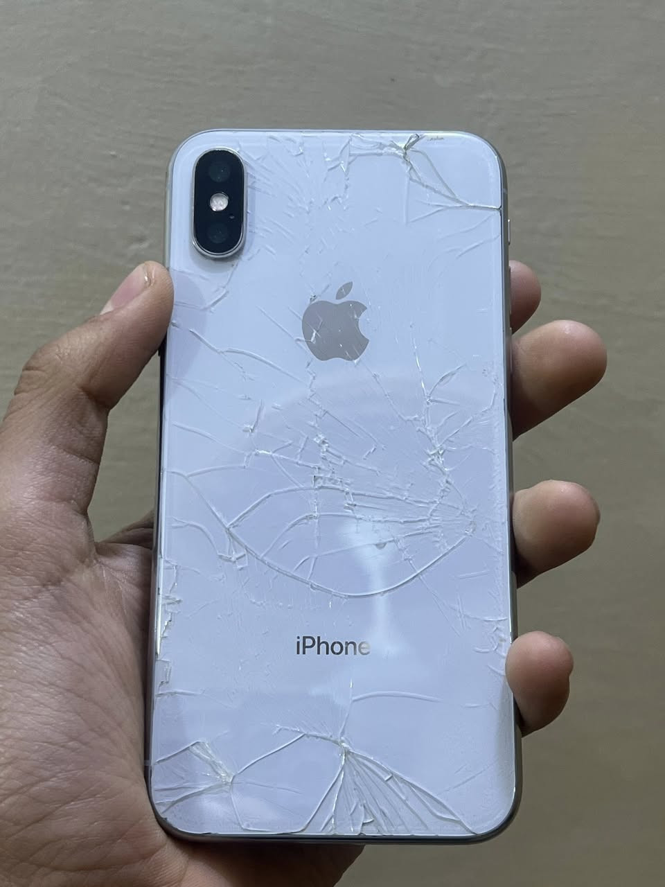 للبيع ايفون اكس ذ 64 موبايل كله شغال فقط مبدل شاشه و بطاريه 100 اليوم بدلتها ب 35
موبايل كلشي ما بي فقط هاي الفطور لي بلضهر نموذج M
كامرته حلوه مكاني ناصريه مركز السعر 85 و بيه مجال


**إذا كنت صاحب هذا الإعلان وتريد حذفه لأي سبب، رجاءا أرسل رسالة إلى الدعم الفني**