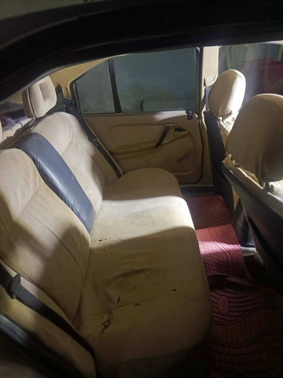 السلام وعليكم اوبل اوميكا موديل 1992 لون ذهبي رقم انكليزي سنويه لـ2027 مشروع وطني مكينه 2000 مجفته جديد تخم تاير كهربائيات شغاله كلها سياره بسمي تحويل ثاني يوم السياره بس كيرها يبوش مرات من هيه وبارده شي قليل سعرها-25 مكاني الفلوجه

الاستفسار
***********
***********
