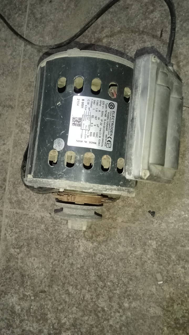 ماطور مبرده
شغال سرعتين عل فحص

سعر 30


**إذا كنت صاحب هذا الإعلان وتريد حذفه لأي سبب، رجاءا أرسل رسالة إلى الدعم الفني**