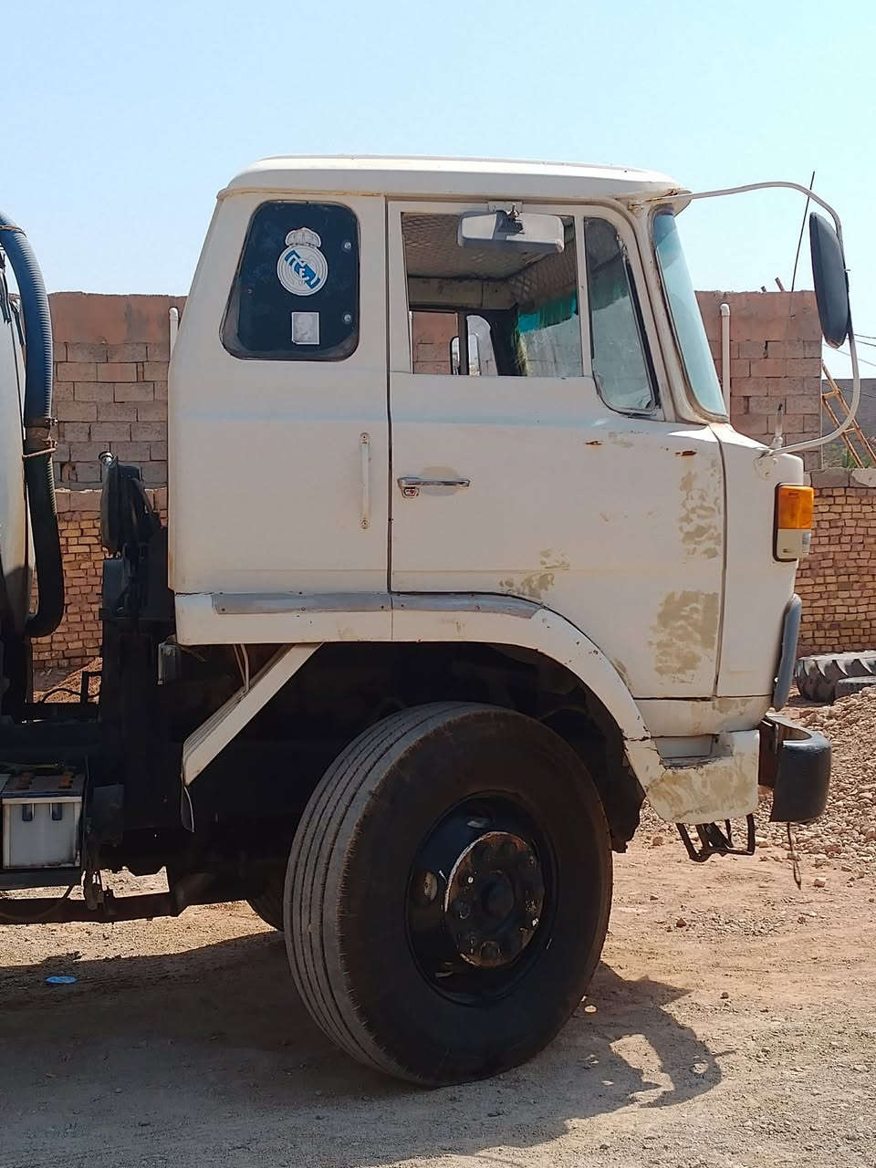 اعيد النشر بسبب وعود الكاذبه 
اسلام عليكم سياره هينو البيع مديل 82 
كير محرك اكسل شاصي كفاله رقم ألماني نينوى 
تحويل ثاني يوم خياس مابيهه العنوان ديالى بلدروز 
لاتصال على رقم ‏‪***********;‬‏
