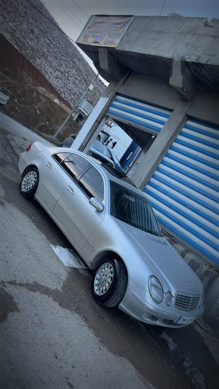 Marcedc 2004 
مەنەفێست ئەسلی 
سەیارەکە فول فولە 
تەنها بن دەرگای یەکی بۆیاخە 
کێر تۆماتیکۆ حادی 
٤ کێرە 
٦ پستۆن 
بەشەرتی ئەوەی بەنزین کەم بخوا 
گۆرینەوەش ئەکەم بەشتێ بەدلم  بێت 
*********** سوران, أربيل
