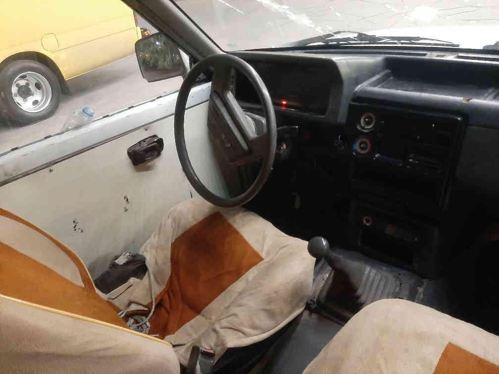 ***********
پیکاب مۆدیل 1992 تاک 5  قولاب
مەکینە بیلاد 6 گێڕ
مەکینەی بەشەرت
گێڕی بەشەرت
ئەکسلی بەشەرت
تنوتۆڵە سەیارەکە
نرخی 14گەڵا کەمێک مەعاملە 
ژمارە موبایل *********** السليمانية, العراق
