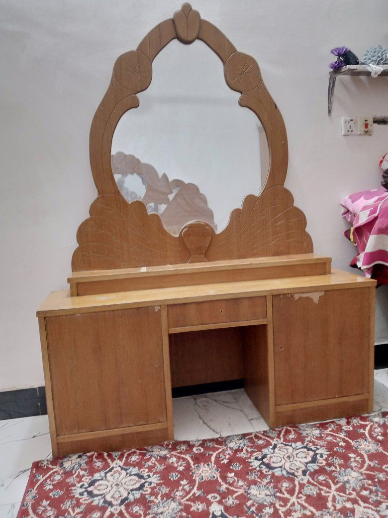 للبيع غرفه خشاب كامله مكاني كربلاء لتواصل ***********
