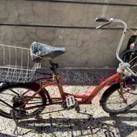 بايسكل باله ويا محمل اطفال حجم 20  نضيف كير وبريكات كولهن شغالات حلوه ...