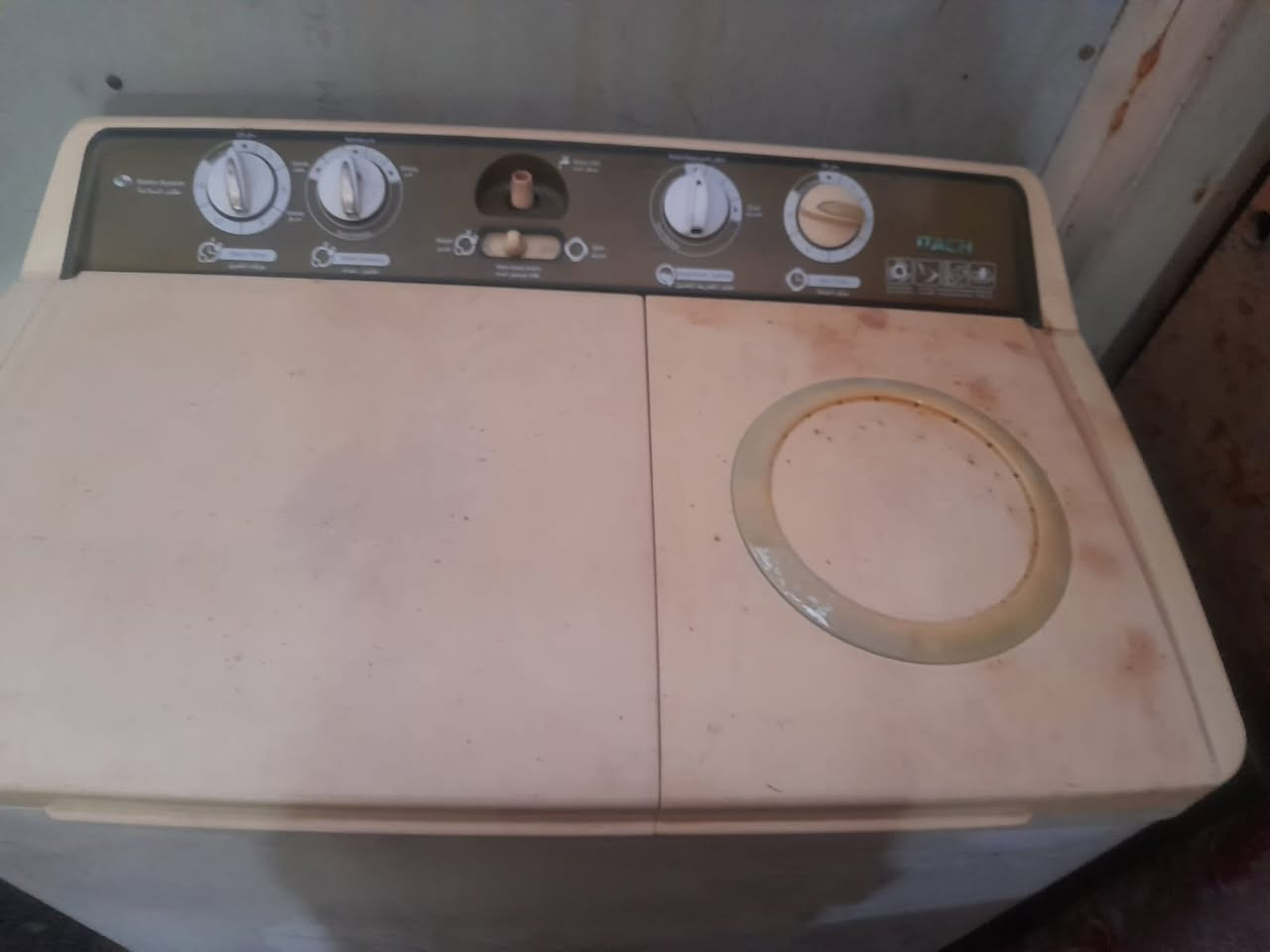 غساله نضيفه ب٤٠


**إذا كنت صاحب هذا الإعلان وتريد حذفه لأي سبب، رجاءا أرسل رسالة إلى الدعم الفني**